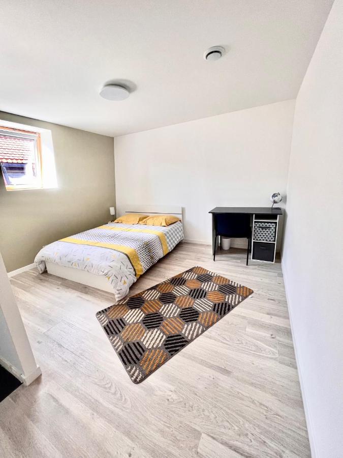 Agreable Maison De Ville Cosy De 122M² + Exterieur Wattrelos エクステリア 写真