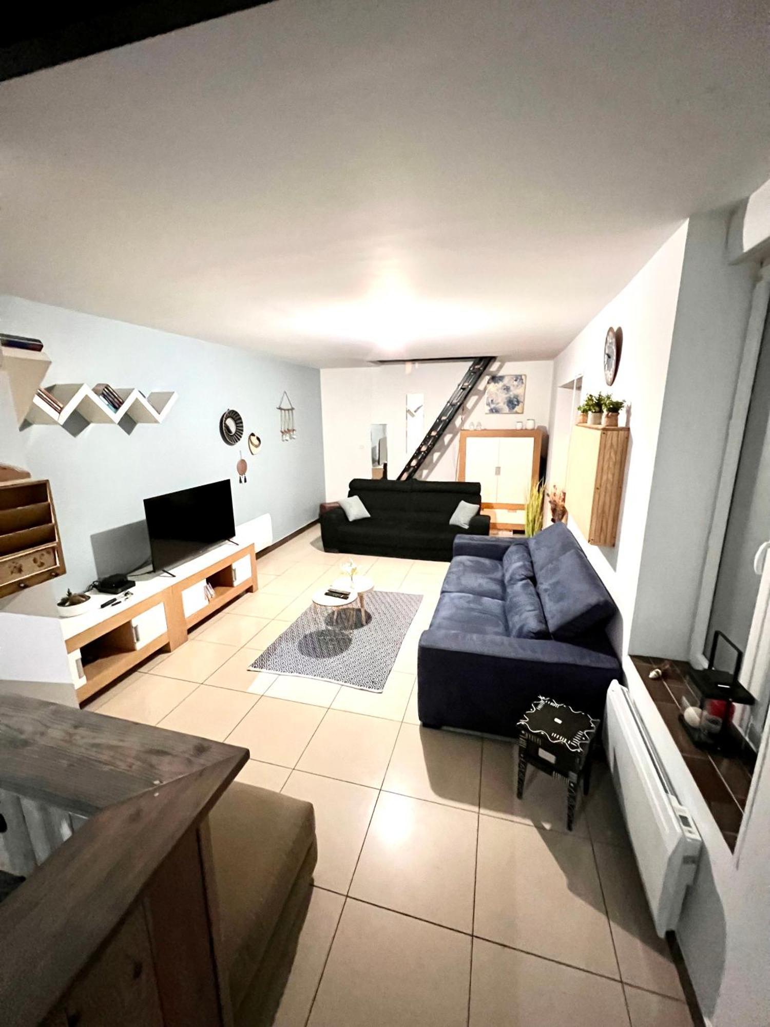 Agreable Maison De Ville Cosy De 122M² + Exterieur Wattrelos エクステリア 写真